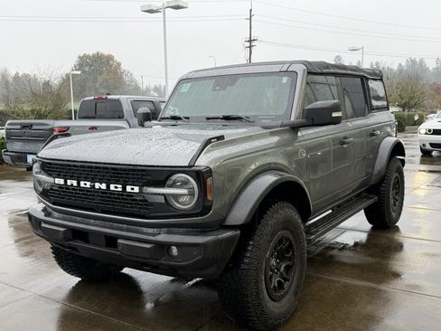 Used 2022 Ford Bronco Wildtrak image 4