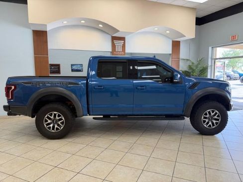 Used 2020 Ford F150 Raptor w/ Equipment Group 802A Luxury AWD/4WD image 9