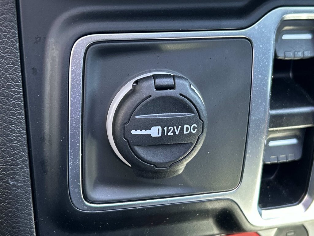 Certified 2024 Jeep Wrangler Unlimited Rubicon w/ Convenience Group AWD/4WD image 23