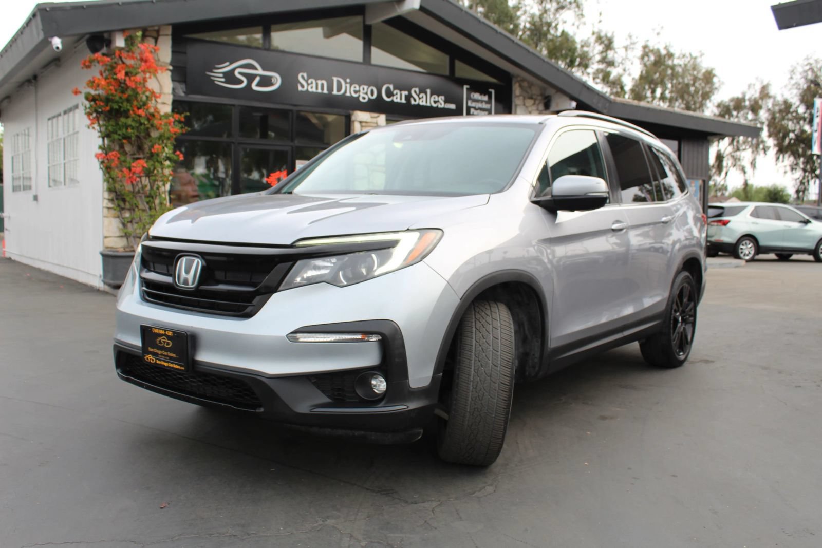 Used 2021 Honda Pilot Special Edition image 1