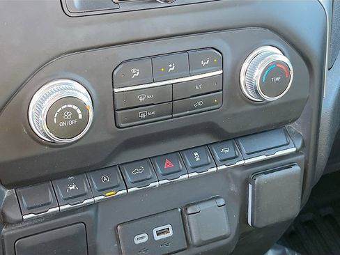 Used 2025 GMC Sierra 1500 Pro w/ Pro Value Package RWD image 16