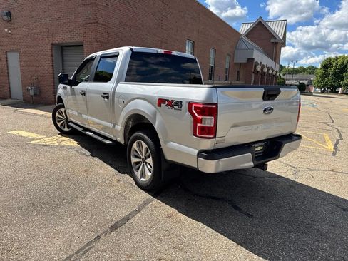 Used 2018 Ford F150 XL w/ Equipment Group 101A Mid AWD/4WD image 5