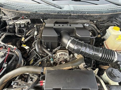 Used 2014 Ford F150 Platinum AWD/4WD image 39