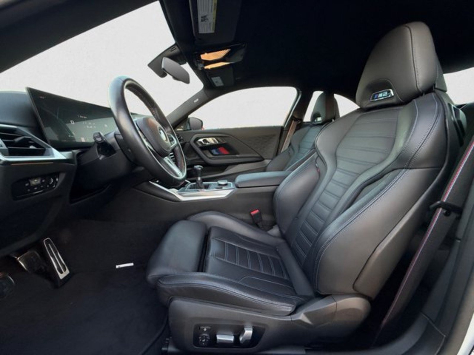 Used 2023 BMW M2 w/ Lighting Package RWD image 11