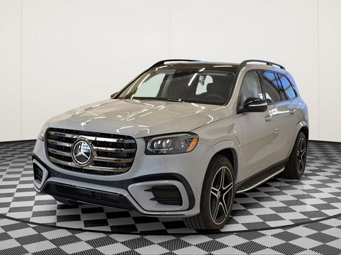 New 2026 Mercedes-Benz GLS 450 4MATIC image 9