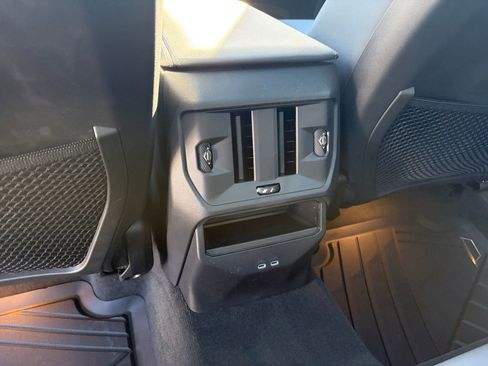 New 2026 BMW X3 xDrive30 w/ Convenience Package image 24