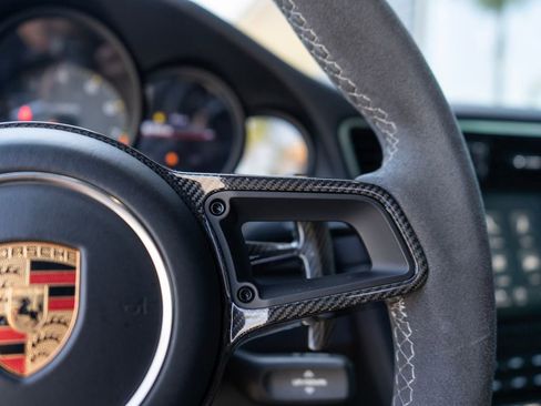 Used 2018 Porsche 911 GT2 RS RWD image 21