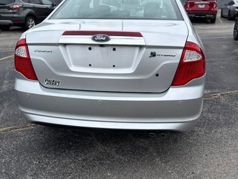 Used 2010 Ford Fusion Hybrid FWD image 8