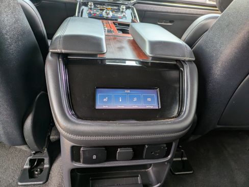 Used 2024 Lincoln Navigator L 4WD image 18