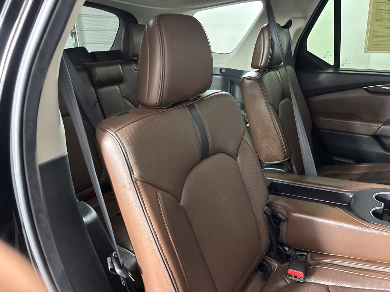 Used 2025 Honda Pilot Elite image 34