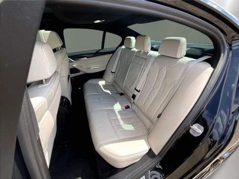 Used 2022 BMW 540i xDrive w/ M Sport Package AWD/4WD image 22