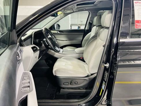 Used 2022 Hyundai Palisade SEL w/ Premium Package FWD image 25