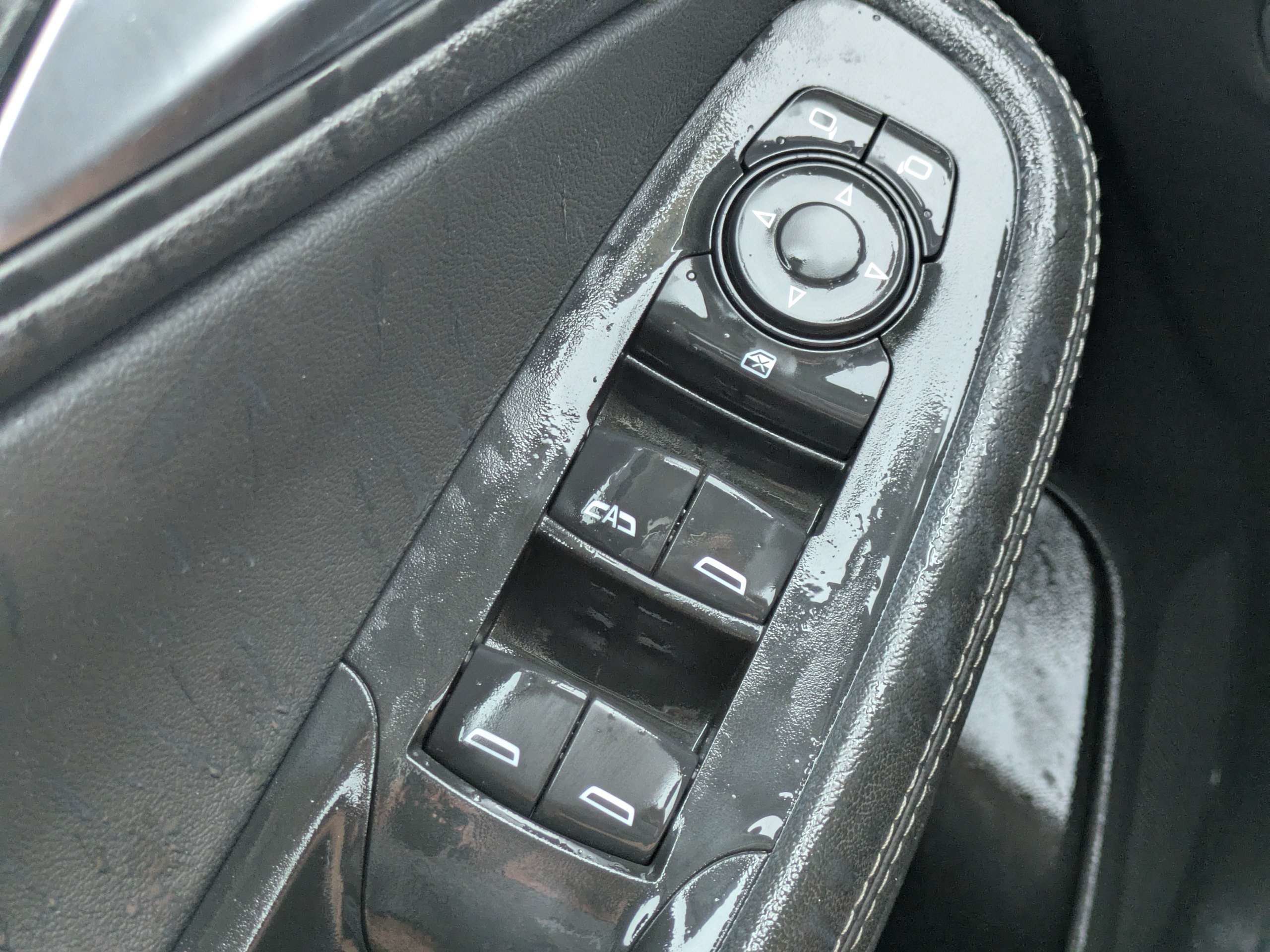 Used 2024 Buick Encore GX Sport Touring w/ Comfort Package FWD image 20