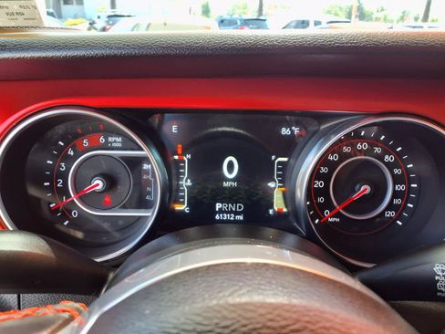 Used 2021 Jeep Wrangler Unlimited Rubicon AWD/4WD image 19