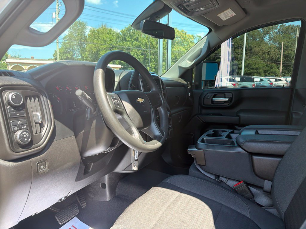 Certified 2022 Chevrolet Silverado 2500 Custom w/ Custom Value Package AWD/4WD image 29