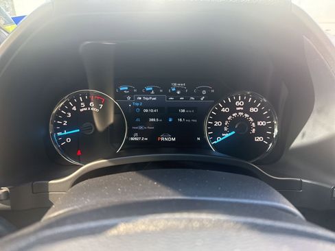 Used 2020 Ford F150 Platinum w/ Equipment Group 701A Luxury AWD/4WD image 4