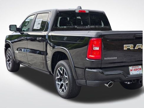 New 2026 RAM 1500 Laramie AWD/4WD image 40