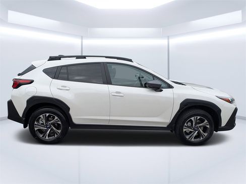 New 2026 Subaru Crosstrek 2.0i Premium image 2