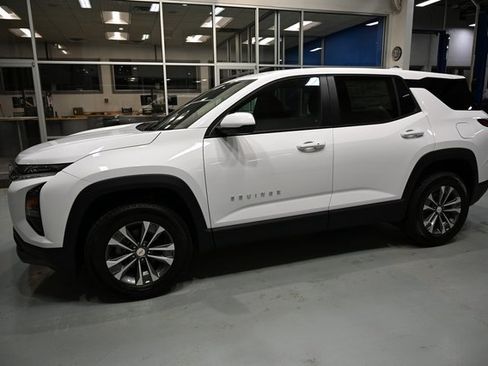 New 2026 Chevrolet Equinox LT w/ Convenience Package II image 7