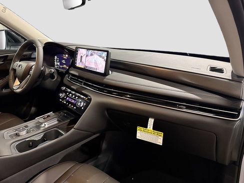 Used 2026 INFINITI QX60 Luxe w/ Cargo Package FWD image 33