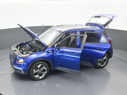 Used 2022 Hyundai Venue SEL FWD image 57