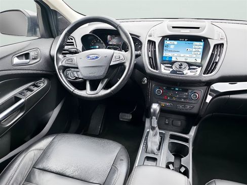 Used 2017 Ford Escape Titanium AWD/4WD image 18