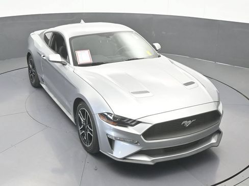 Used 2020 Ford Mustang Coupe w/ Equipment Group 101A RWD image 41