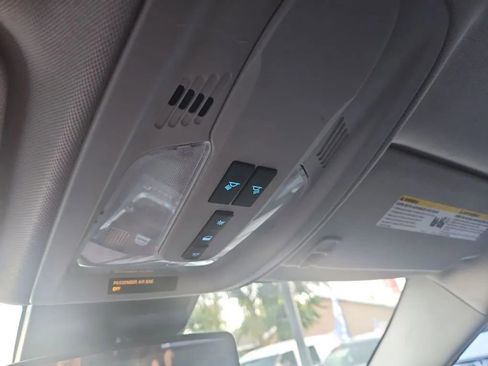 Used 2013 Chevrolet Equinox LS image 32