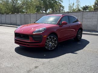New 2026 Porsche Macan video 1
