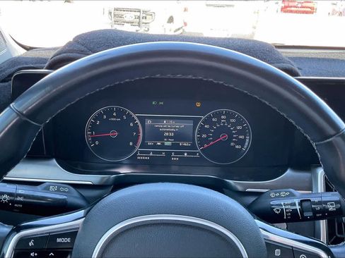 Used 2021 Kia Sorento S image 25