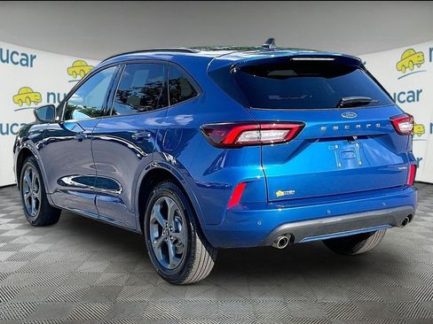 Used 2023 Ford Escape ST-Line w/ Tech Pack #1 AWD/4WD image 4