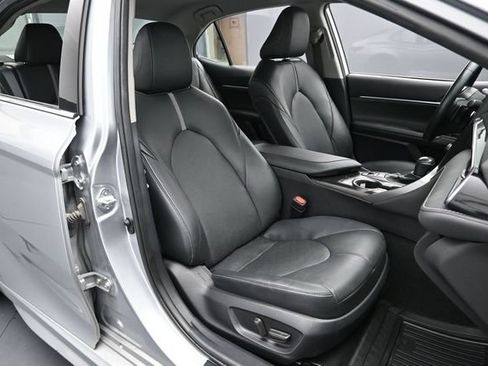 Used 2024 Toyota Camry XSE FWD image 28