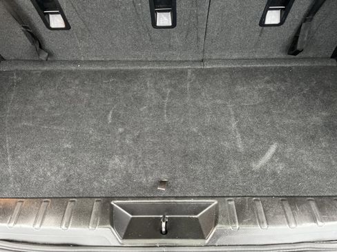 Used 2024 Subaru Ascent Premium w/ Convenience Package image 11