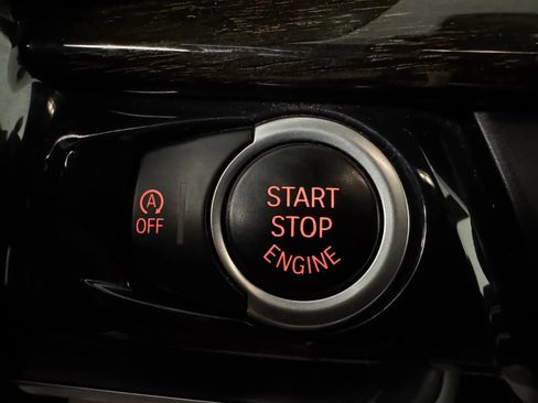 Used 2018 BMW X6 M image 18