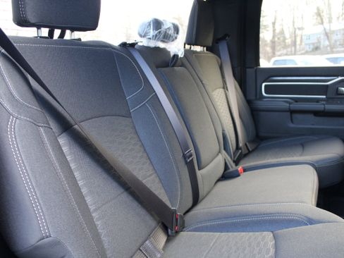 Used 2025 RAM 2500 Big Horn image 17