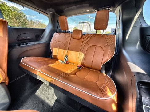 New 2026 Chrysler Pacifica Pinnacle w/ Trailer Tow Group image 26