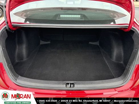 Used 2024 Toyota Corolla LE image 28