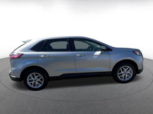 Used 2024 Ford Edge SEL image 16