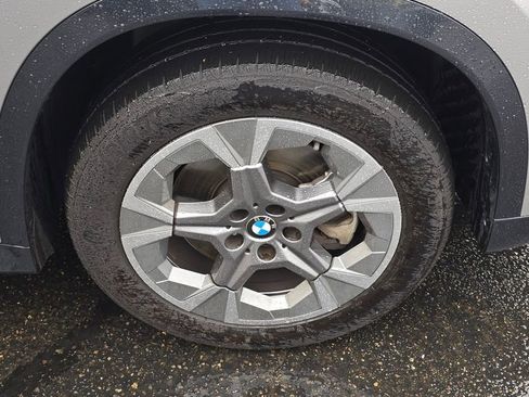 Used 2025 BMW X1 xDrive28i w/ Convenience Package image 9