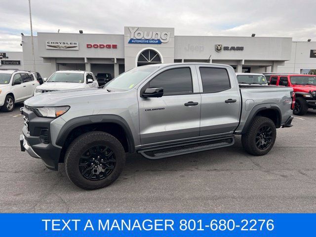 Used 2024 Chevrolet Colorado Trail Boss w/ Technology Package AWD/4WD image 1