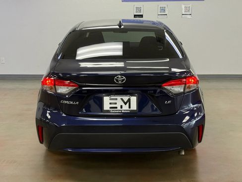 Used 2022 Toyota Corolla LE FWD image 5