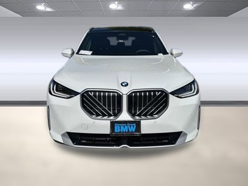 Used 2025 BMW X3 xDrive30i w/ Convenience Package image 6