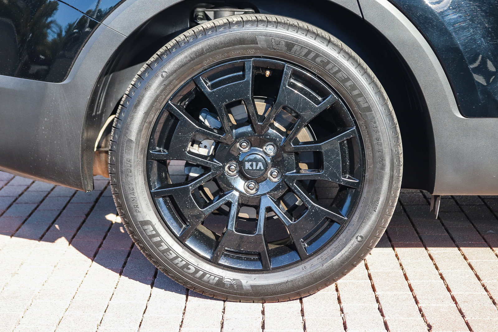 Used 2021 Kia Telluride EX w/ EX Premium Package AWD/4WD image 9