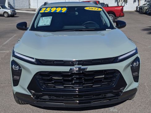 Used 2024 Chevrolet Trax ACTIV w/ Sunroof Package image 7