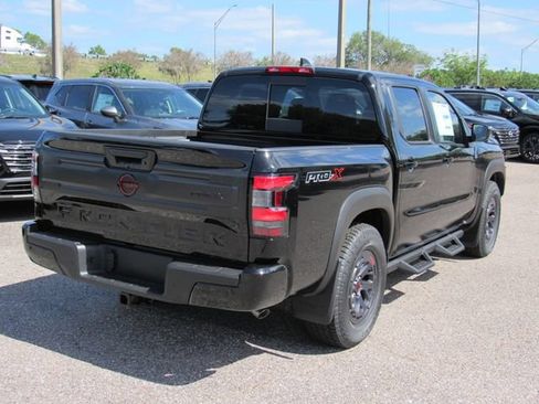 New 2026 Nissan Frontier Pro-X w/ Pro-X Convenience Package RWD image 3