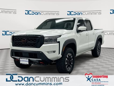 Used 2022 Nissan Frontier PRO-4X w/ Technology Package AWD/4WD image 1