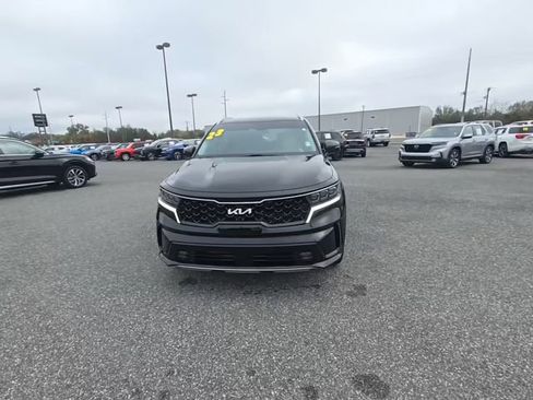 Used 2023 Kia Sorento SX Prestige image 1