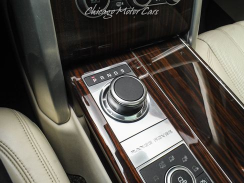Used 2016 Land Rover Range Rover HSE image 17