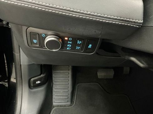 Used 2022 Ford Mustang Mach-E Select image 20