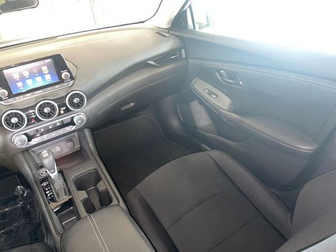 Used 2025 Nissan Sentra S image 33